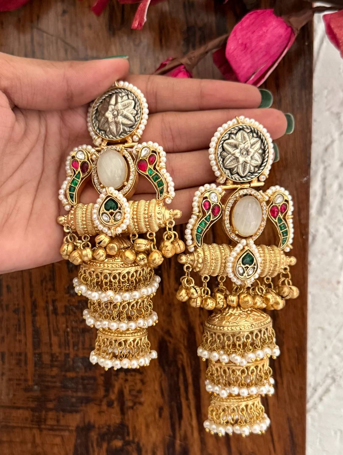 Ruhani Jhumkas