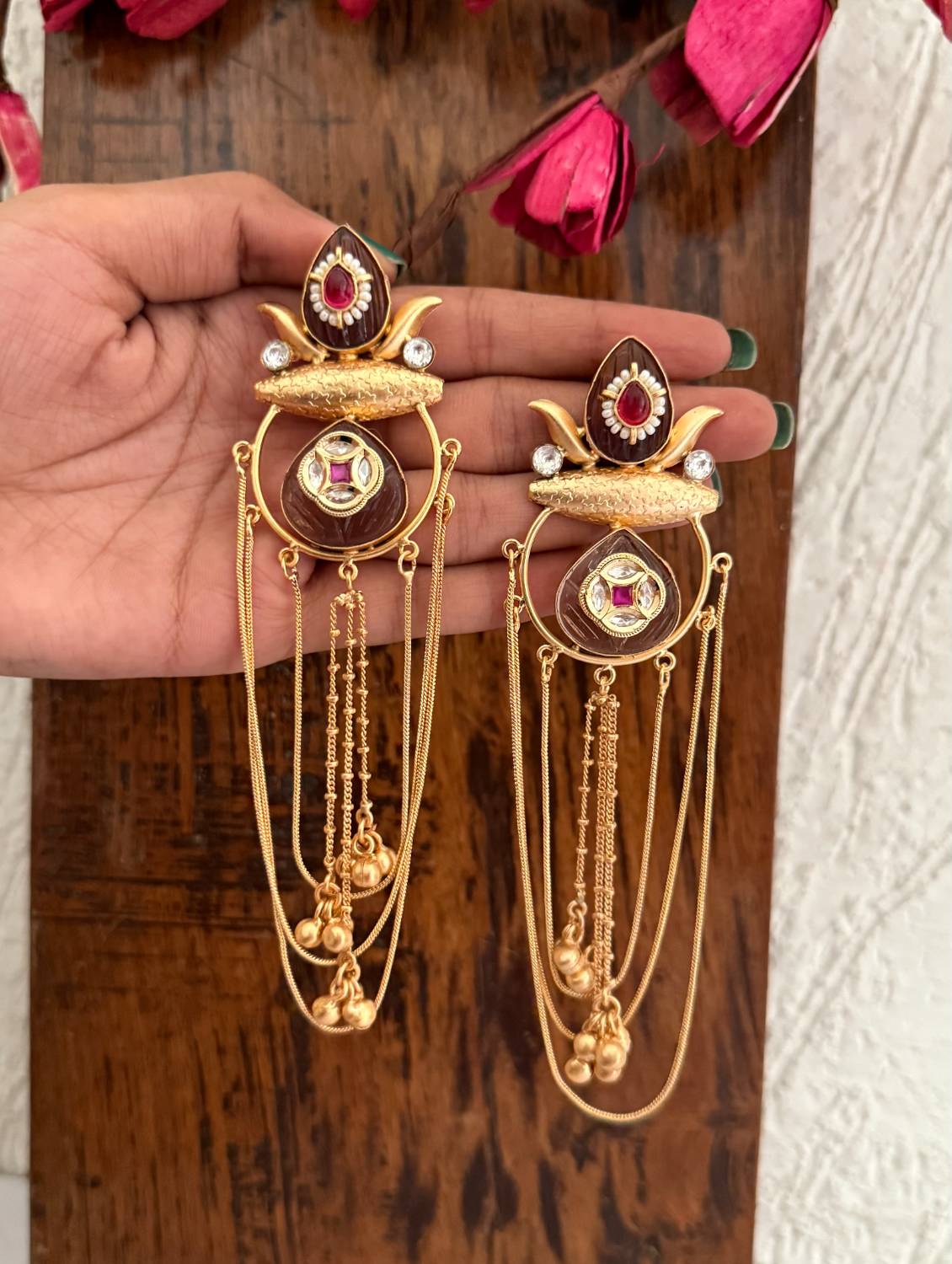 Mehek Earrings Nude Chocolate shade