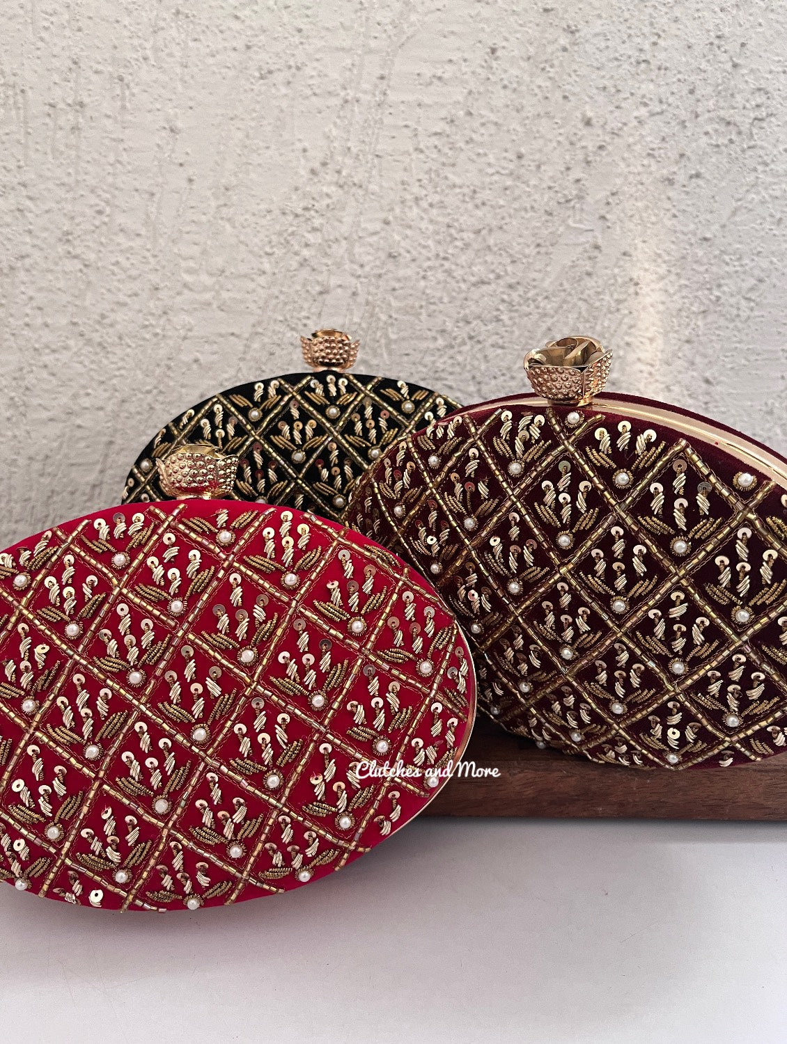 Ananya Big Capsule Clutch Maroon