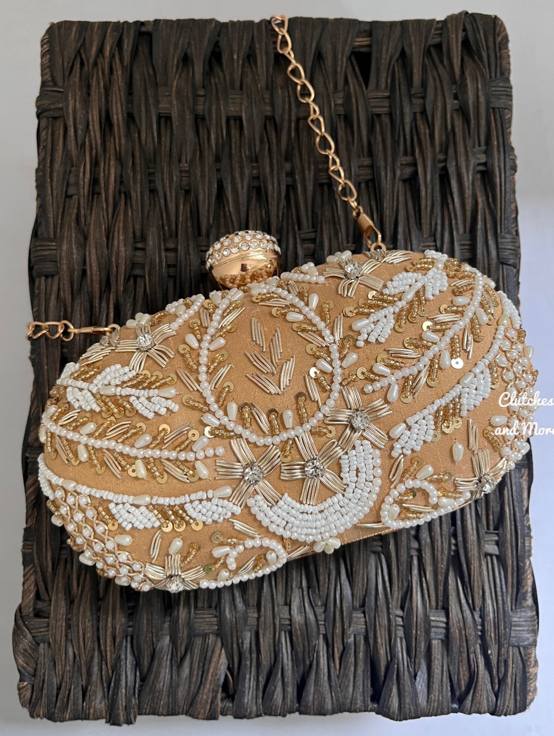Aarohi Gold Capsule clutch
