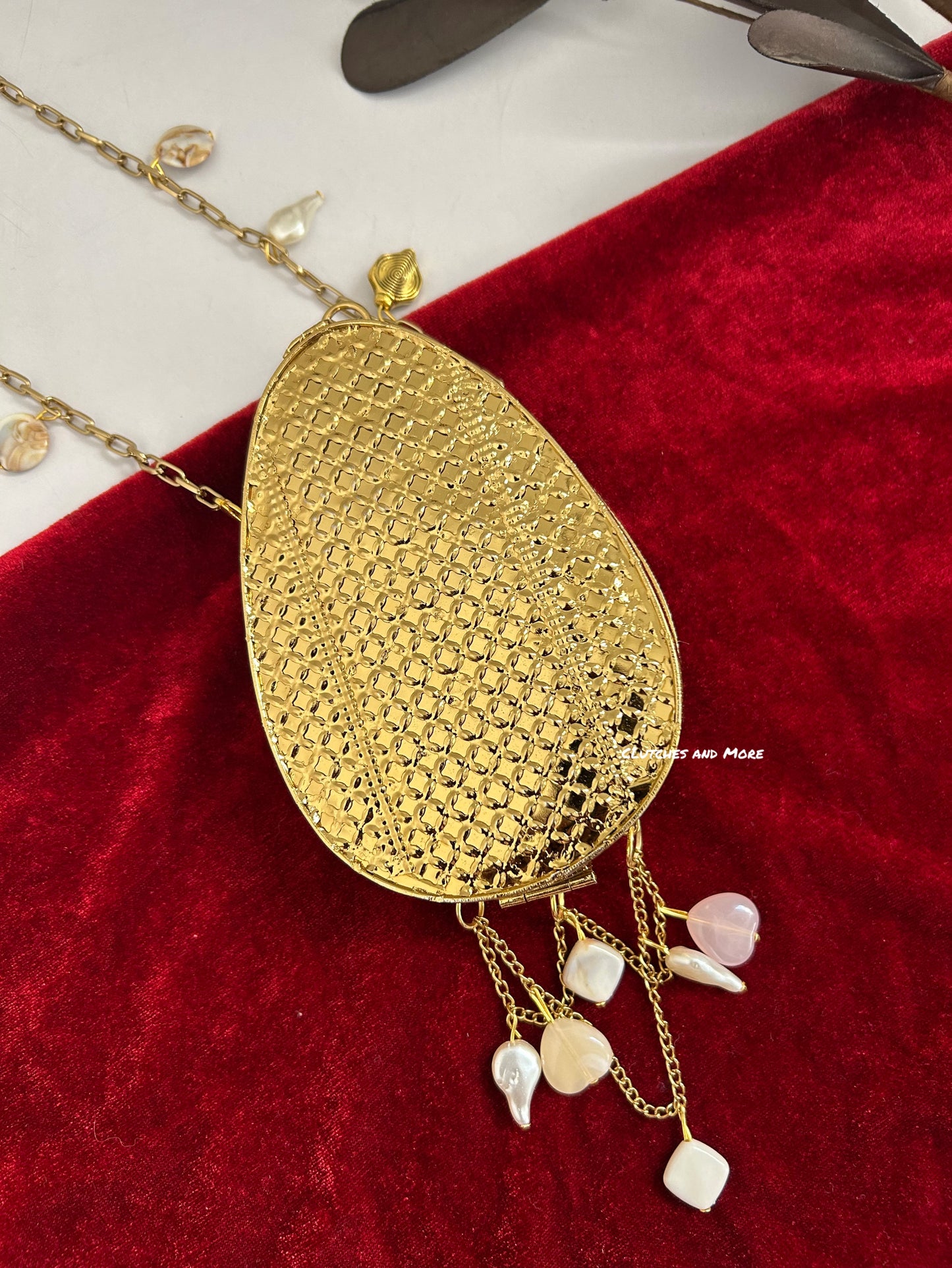 Mini Mother of Pearl Clutch Oval