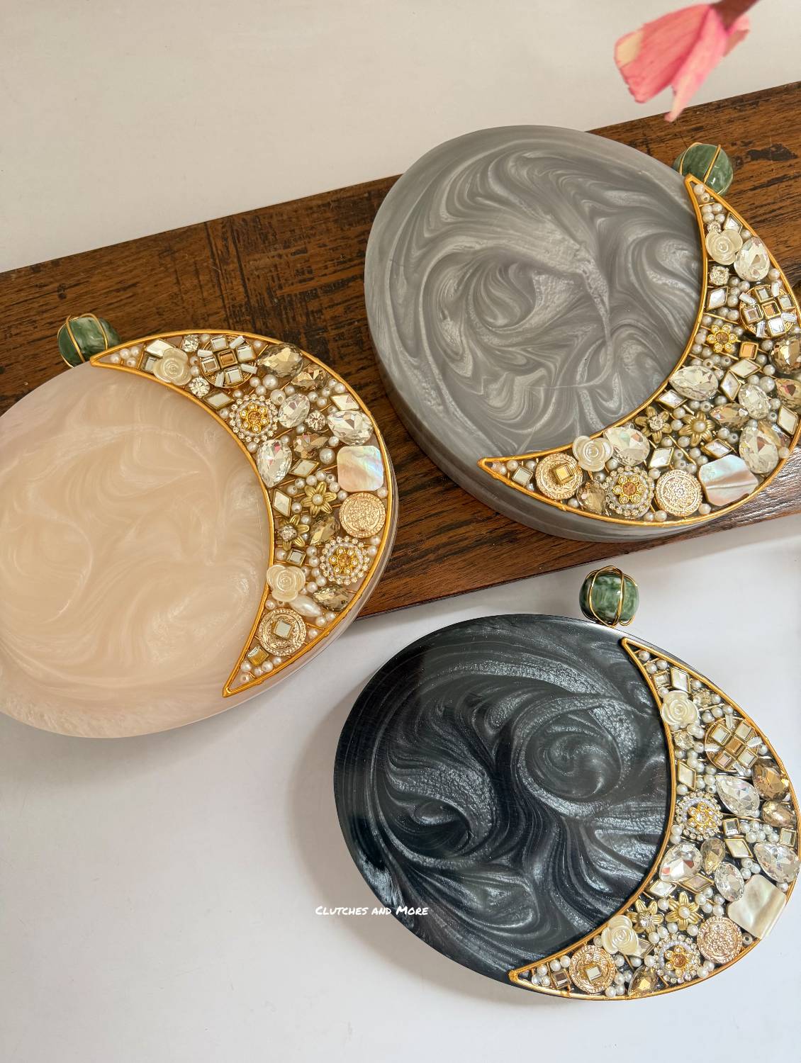 Moonstone Royal Resin Clutch Grey