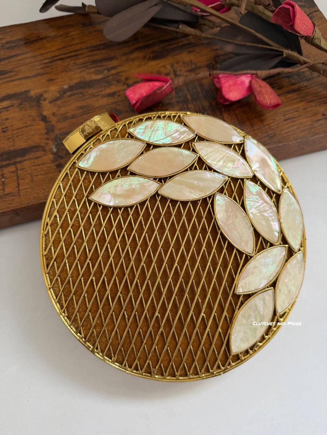Mother of pearl Luxury Clutch Gold