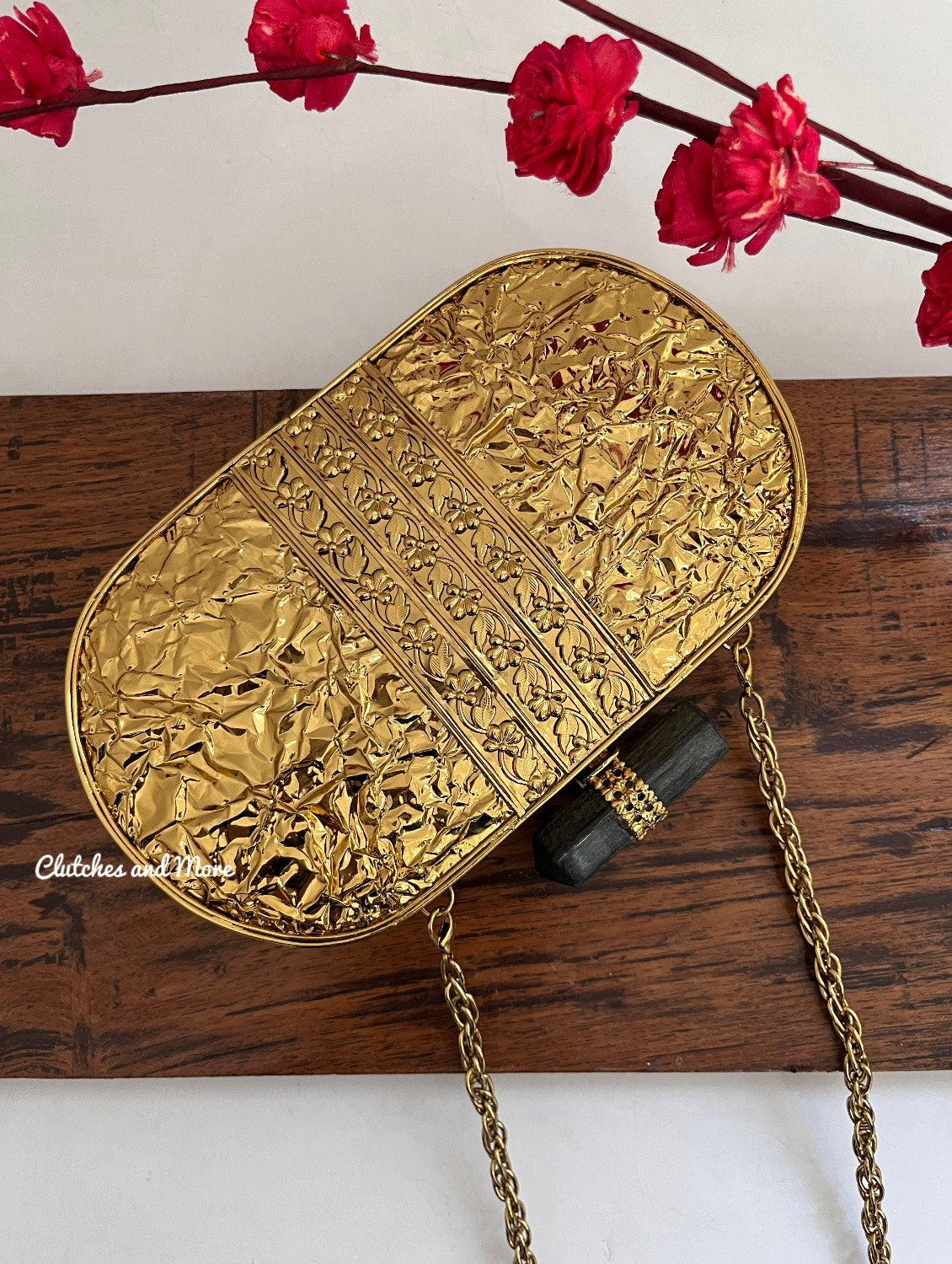 Aarvi Kundan Mother of pearl luxury clutch