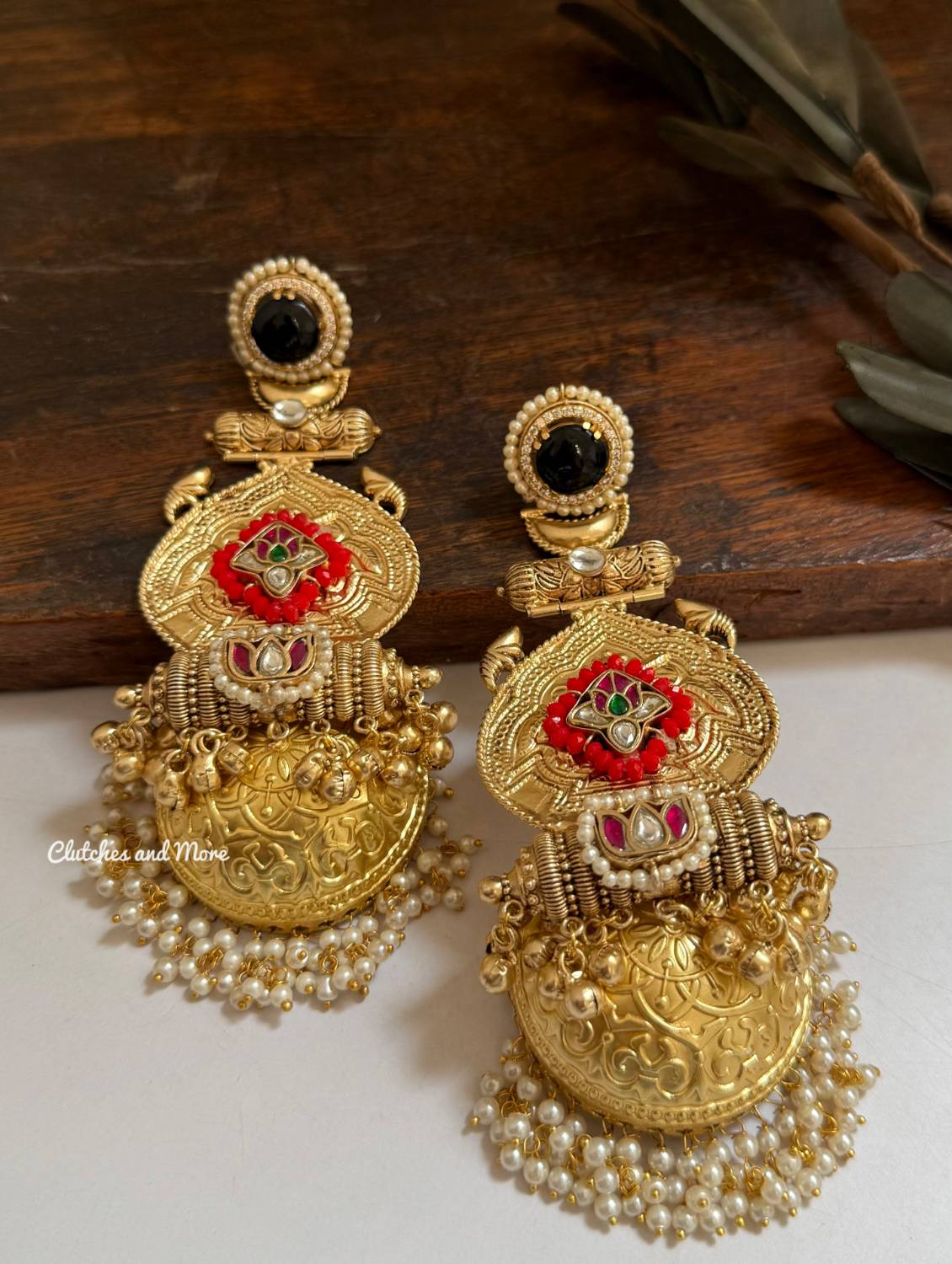 Zoon-e-Kashmir Jhumkas