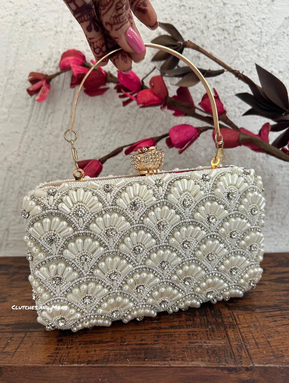 White Pearly Affair
