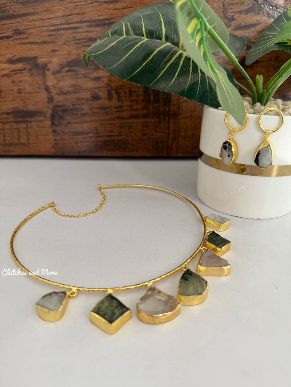 Ishana Choker Set Multicolored