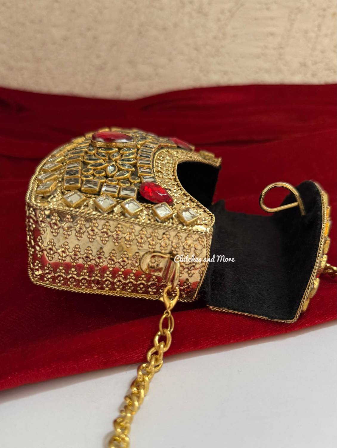 Kashish Kundan Brass Clutch Mini