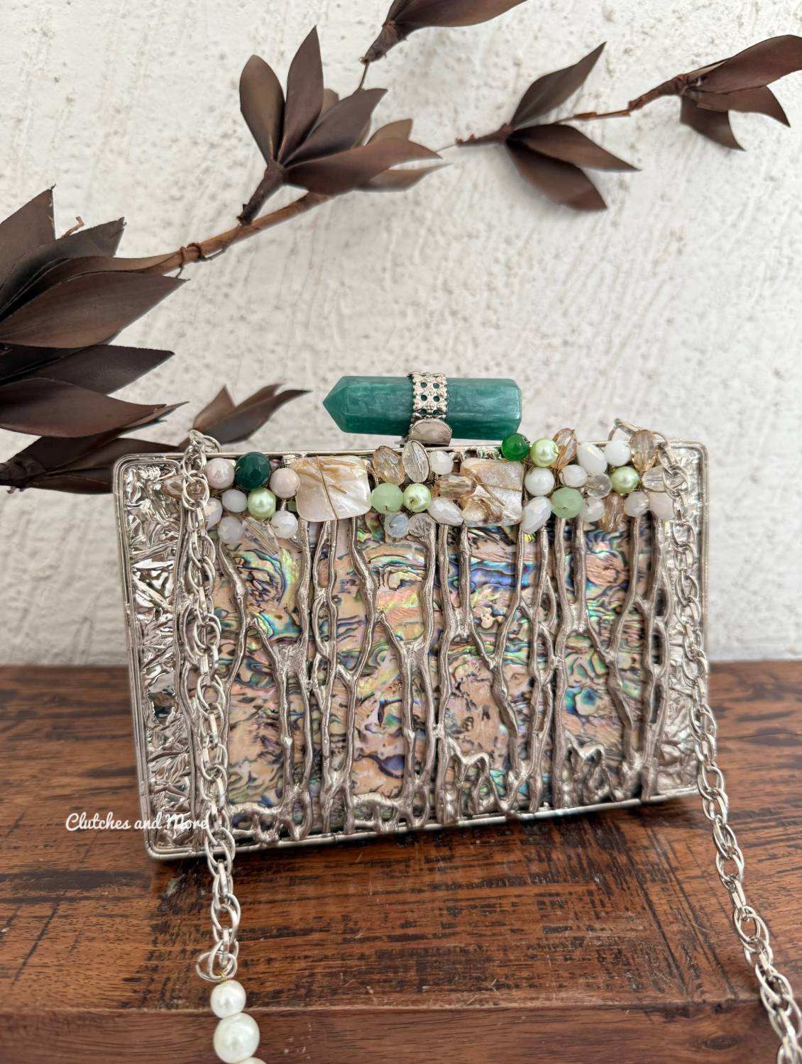 Superluxe Mother of pearl Clutch Silver