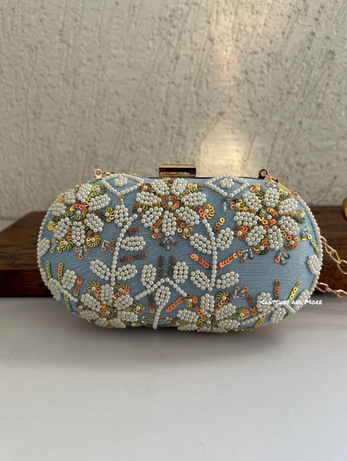 Alya Light blue capsule