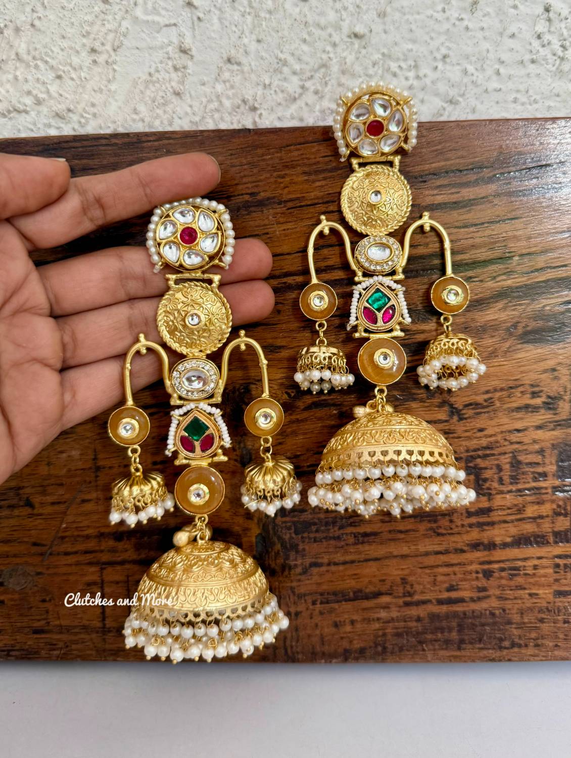 Haniya Gold Kashmiri Jhumka