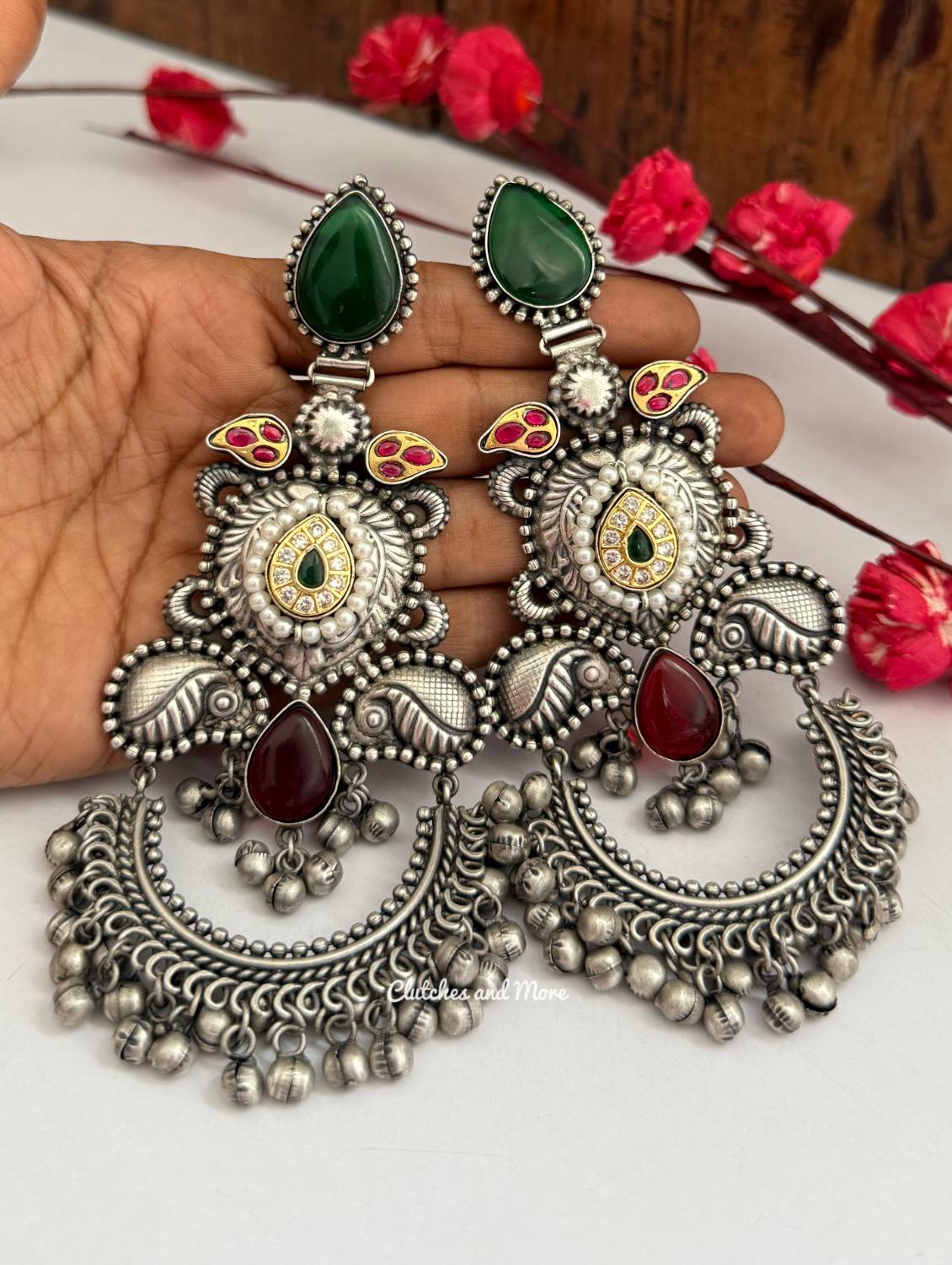 Meera Silver Chandbalis