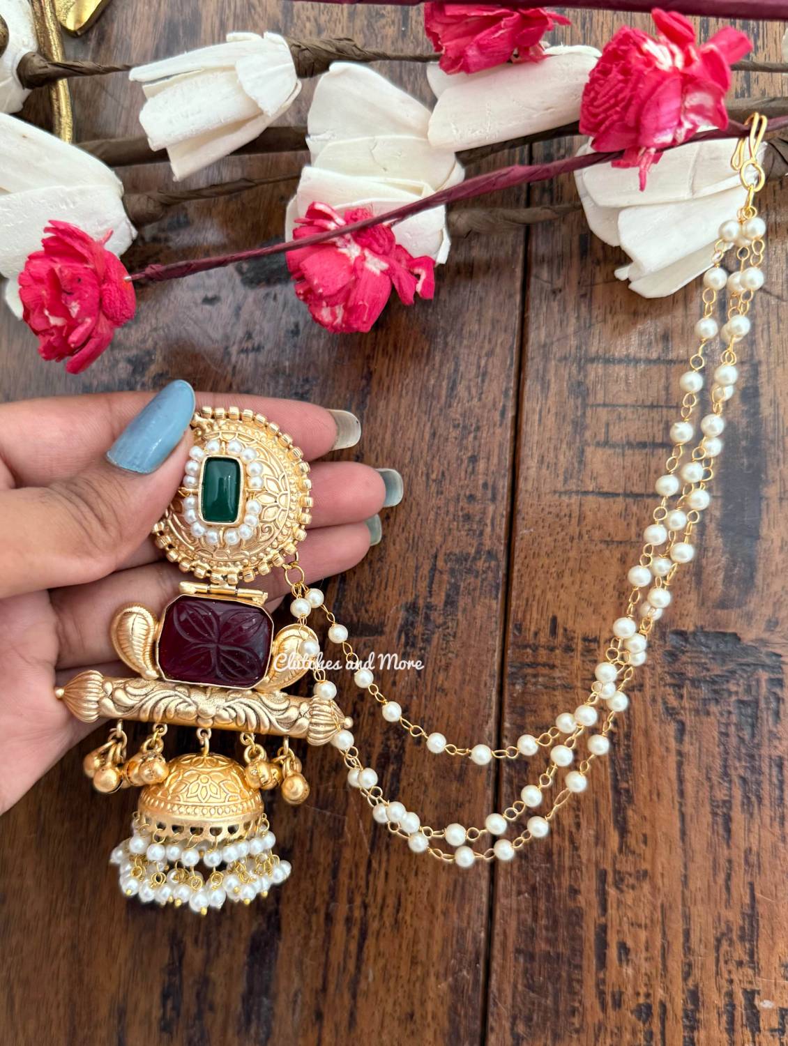 Ruhani Earrings Maroon Green