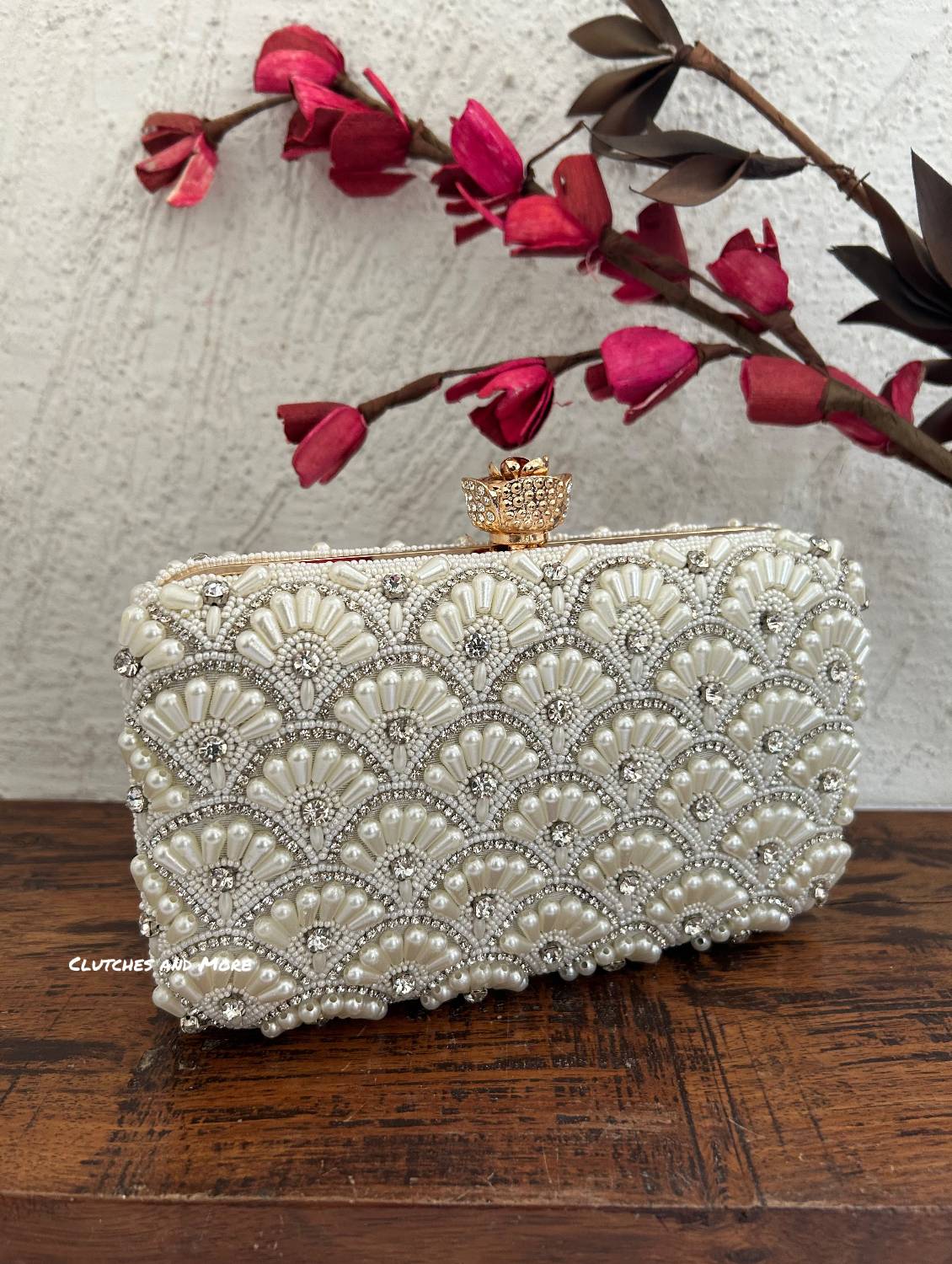 White Pearly Affair