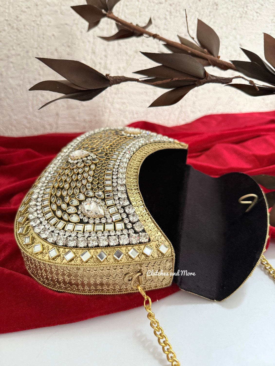 Kashish Kundan Brass Clutch White Gold