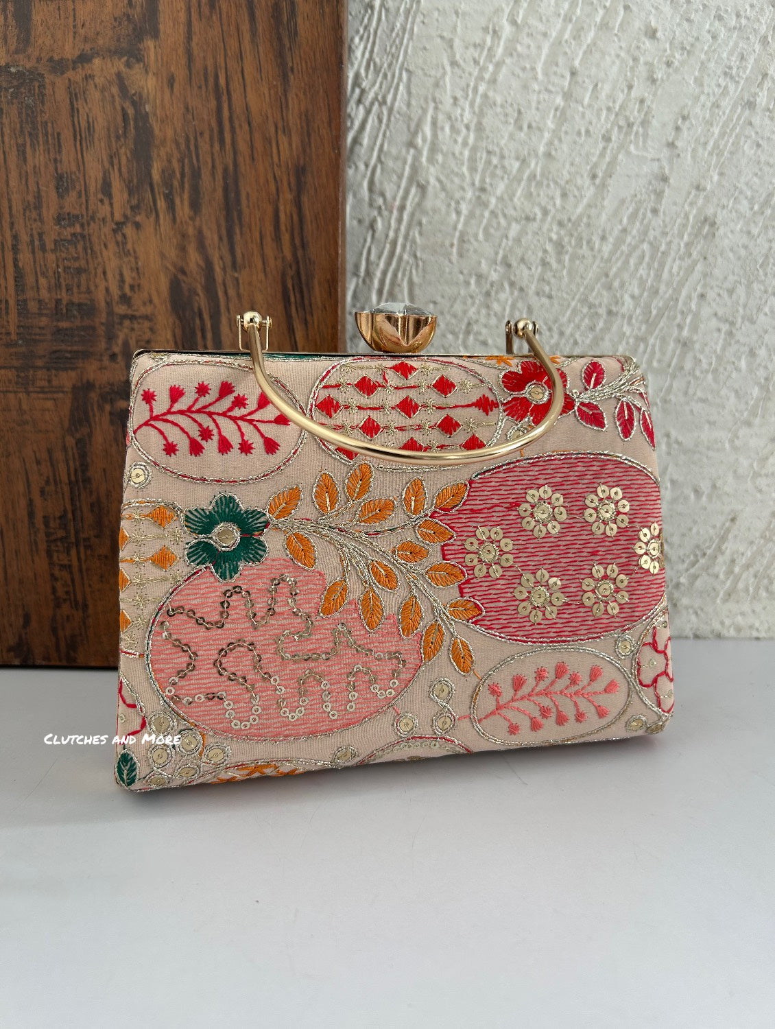 Lakhnawi Chikankari Bag Light Peach /Cream