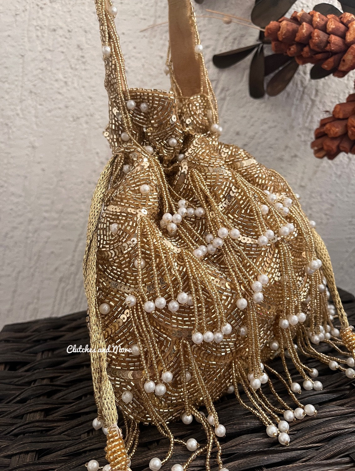 Aadhya Gold Premium potli