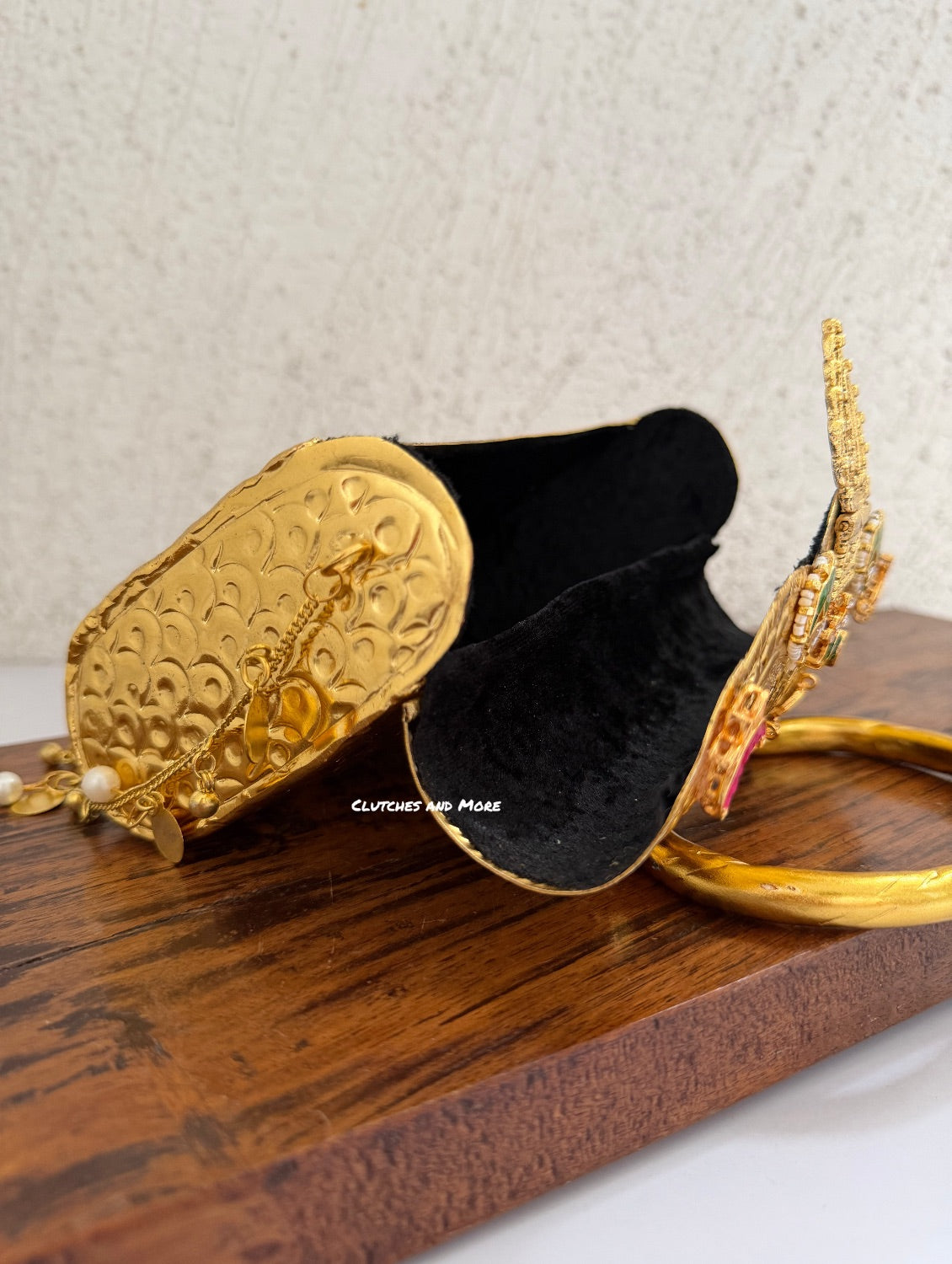 Jharoka Kundan Brass Clutch Gold with Handle