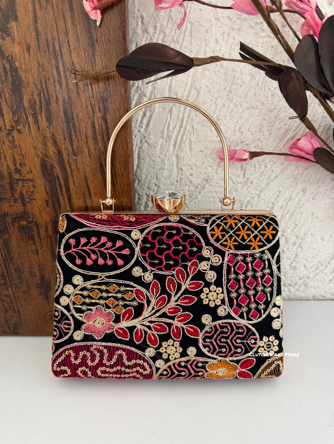 Lakhnawi Chikankari Bag Black