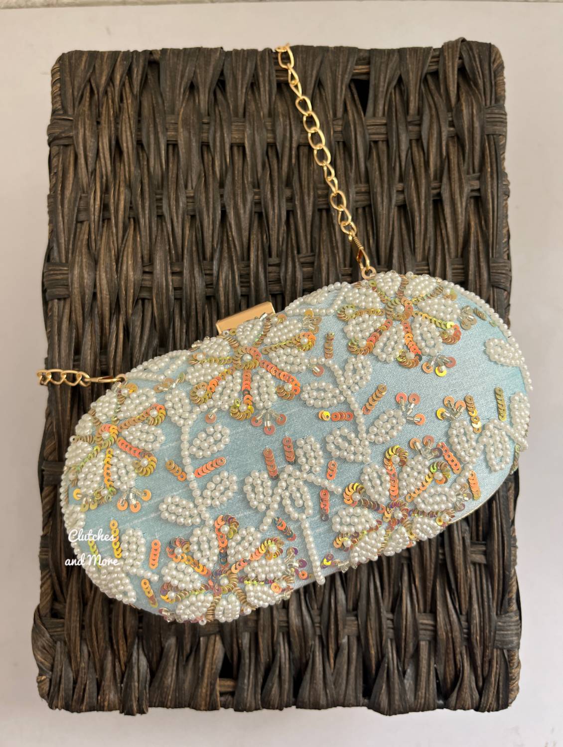 Alya Light blue capsule