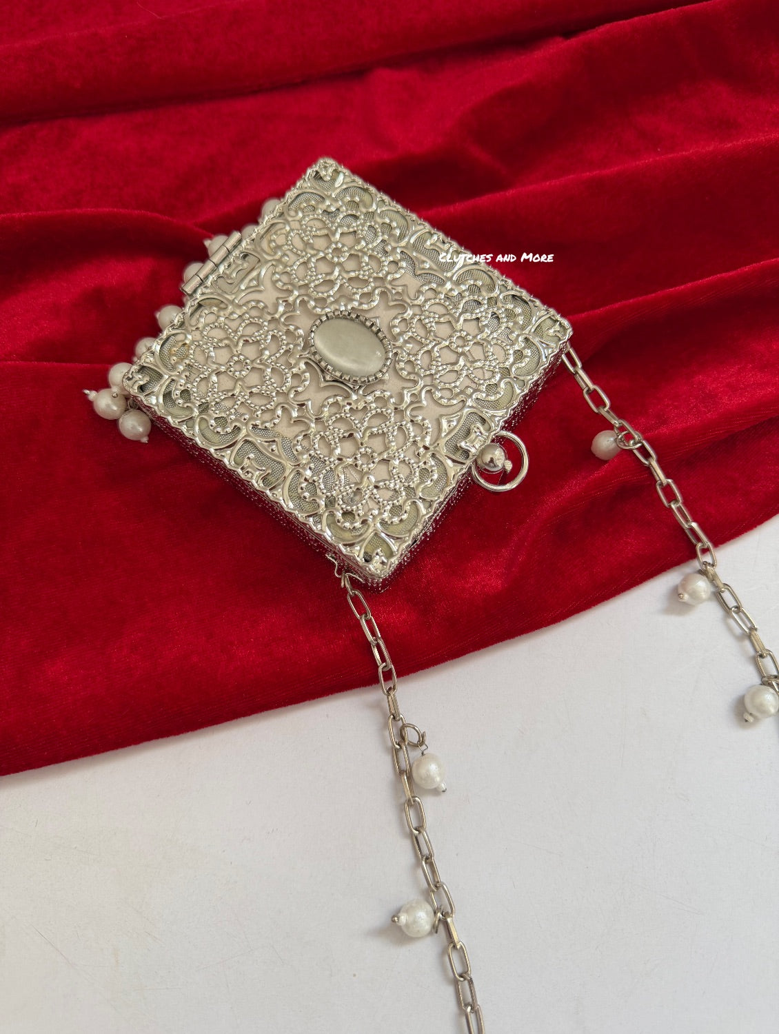 Mumtaz Mini Metal Jaal Bag Silver
