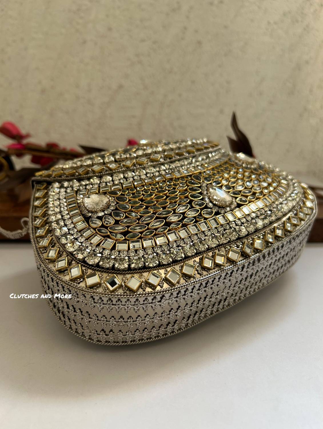 Kashish Kundan Brass Clutch White Silver