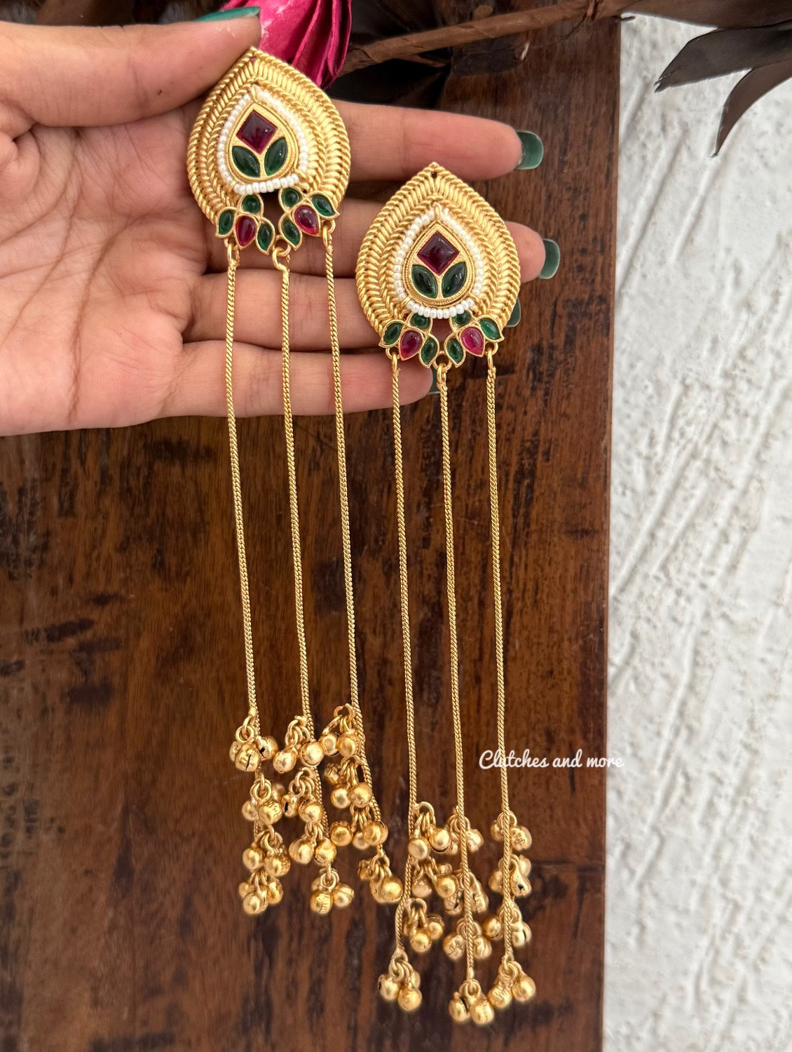 Jhanjhar jhumka Multicolored