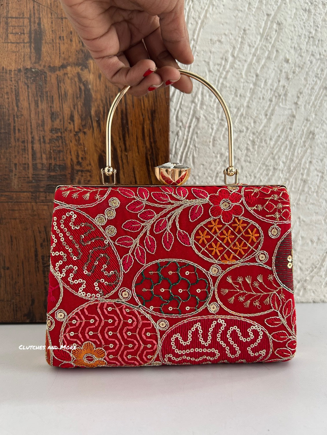 Lakhnawi Chikankari Bag Red