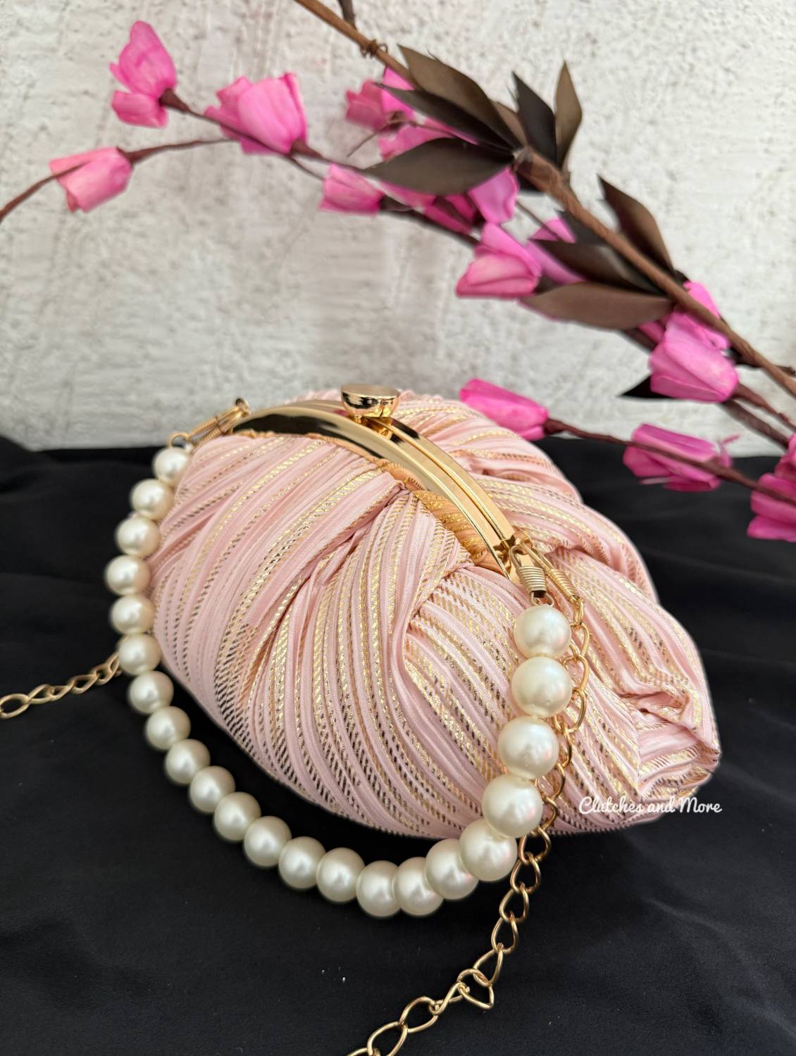 Crush Batua bag Pink
