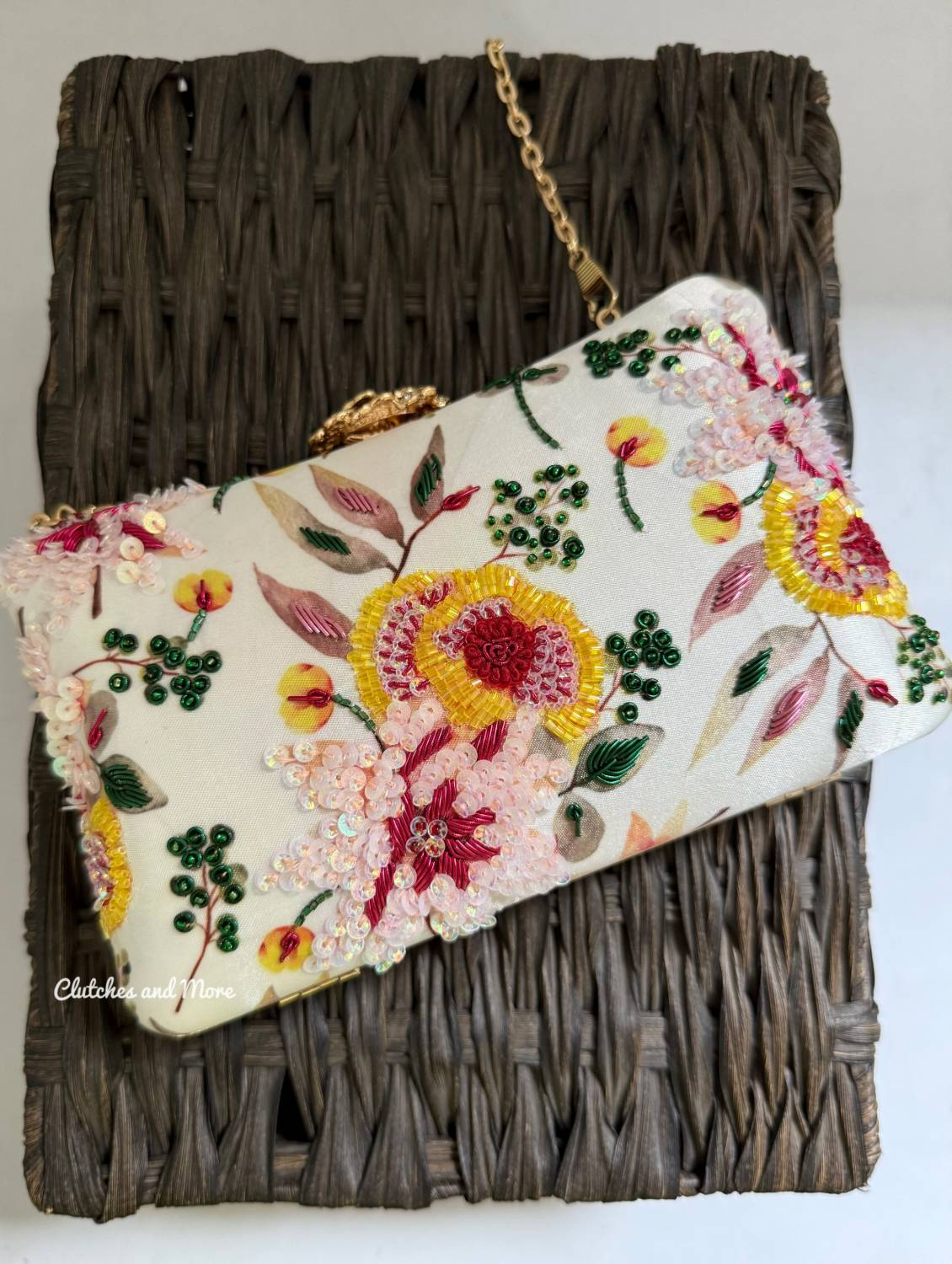 Poppy White Floral Clutch
