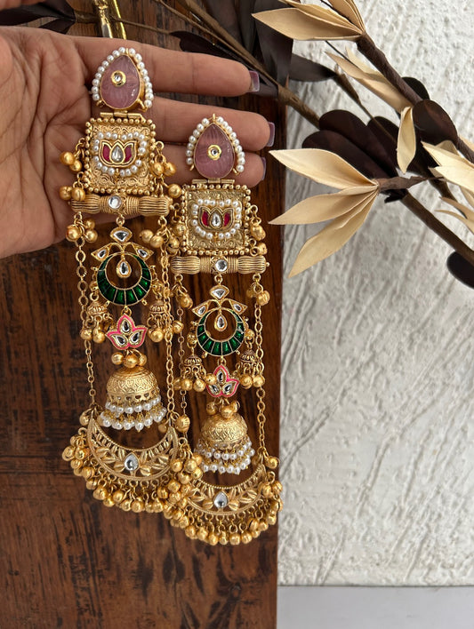 Raajsi Royal Jhumkas
