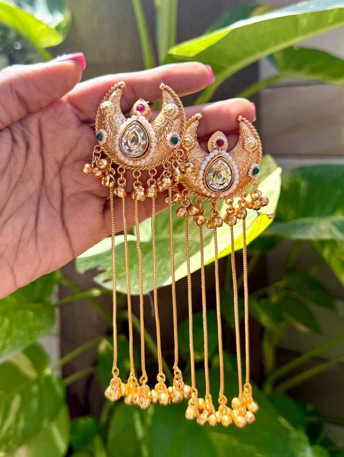 Rang-e-Chand Earrings