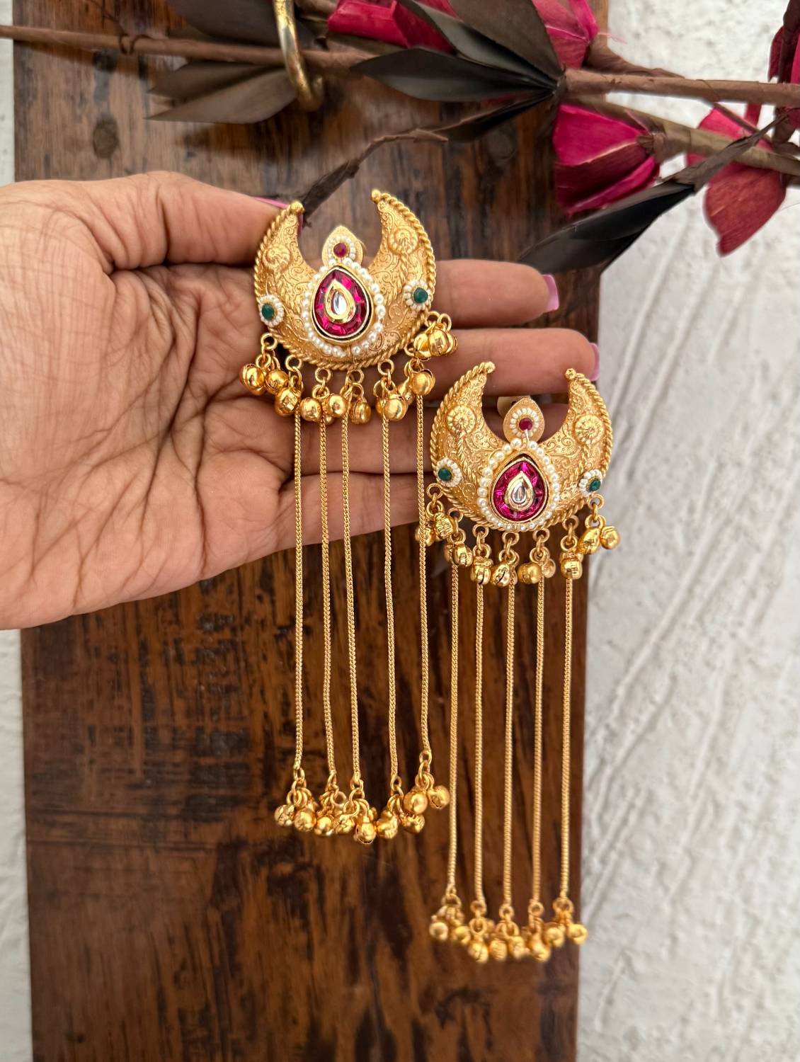 Rang-e-Chand Earrings