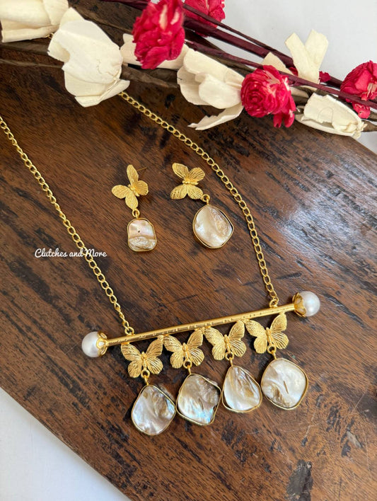 Butterfly Pearl Neckpiece with Earrings