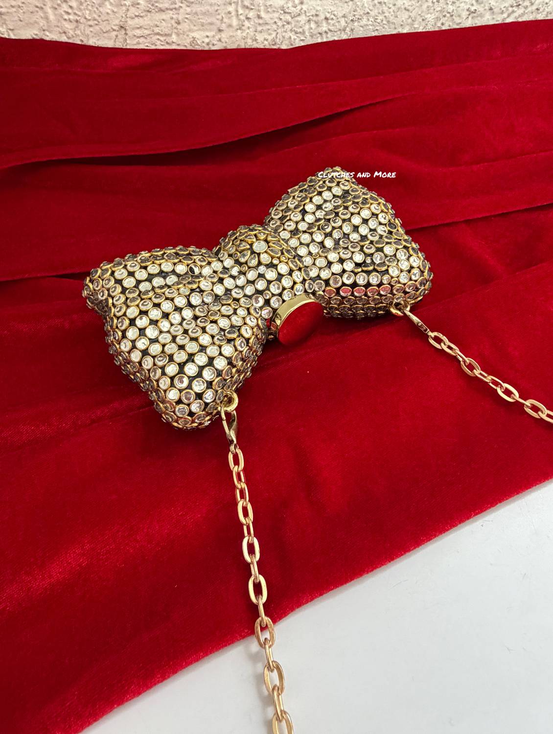 Kiana Kundan Bow Clutch Nude Gold