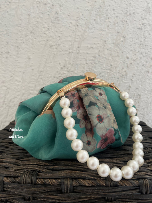 Floral Batua bag Green