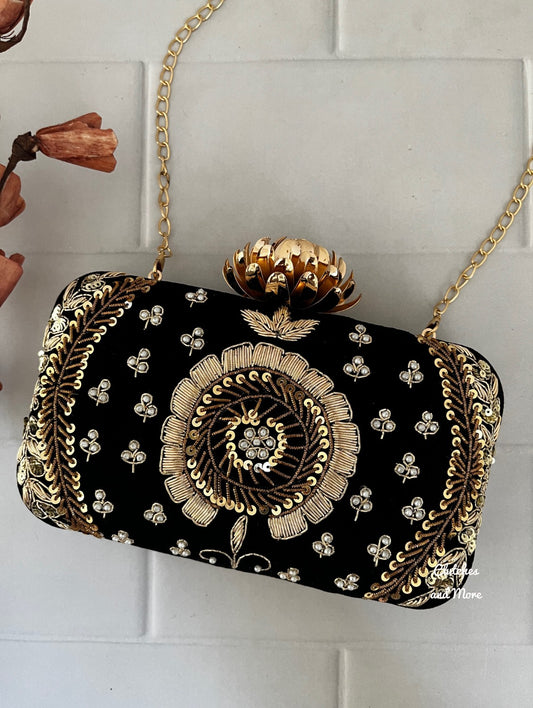 Black Ethnic Clutch