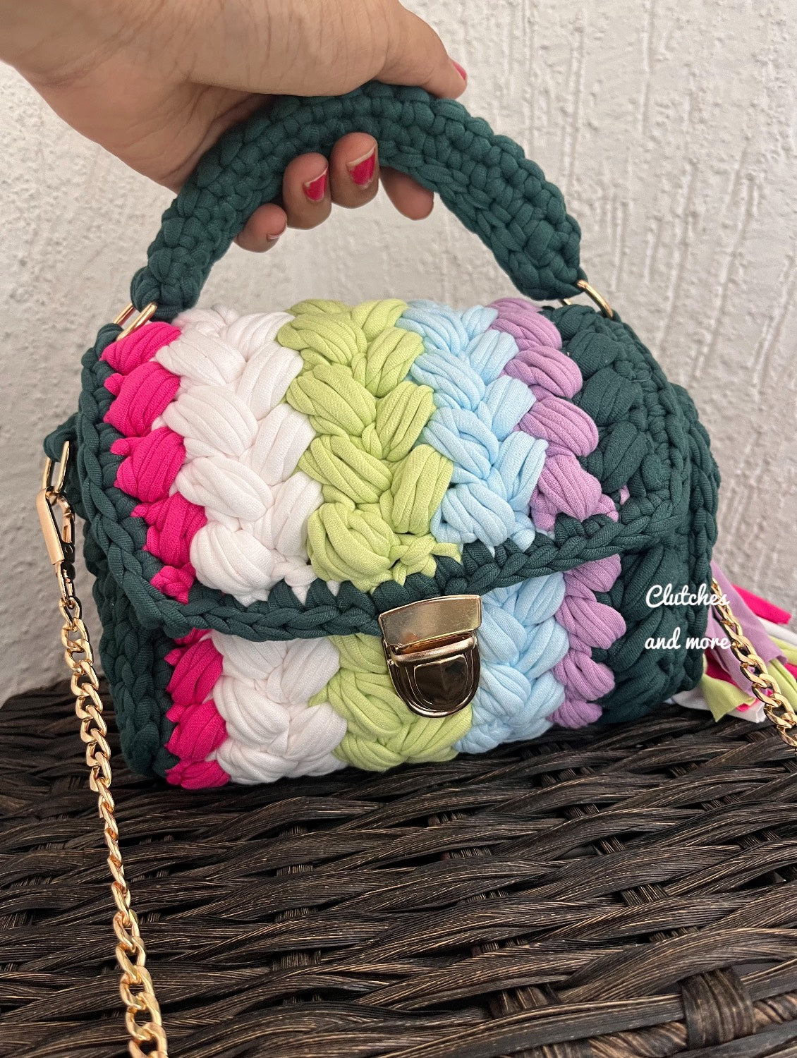 The Chick's Pick Green Multicolored Bag