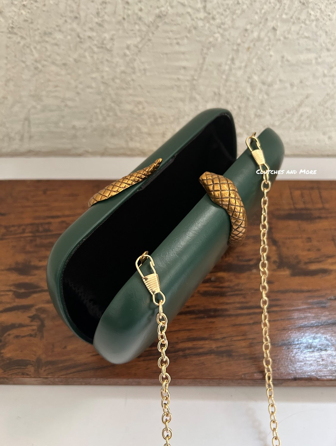 BVLGARI Serpertine Clutch Green