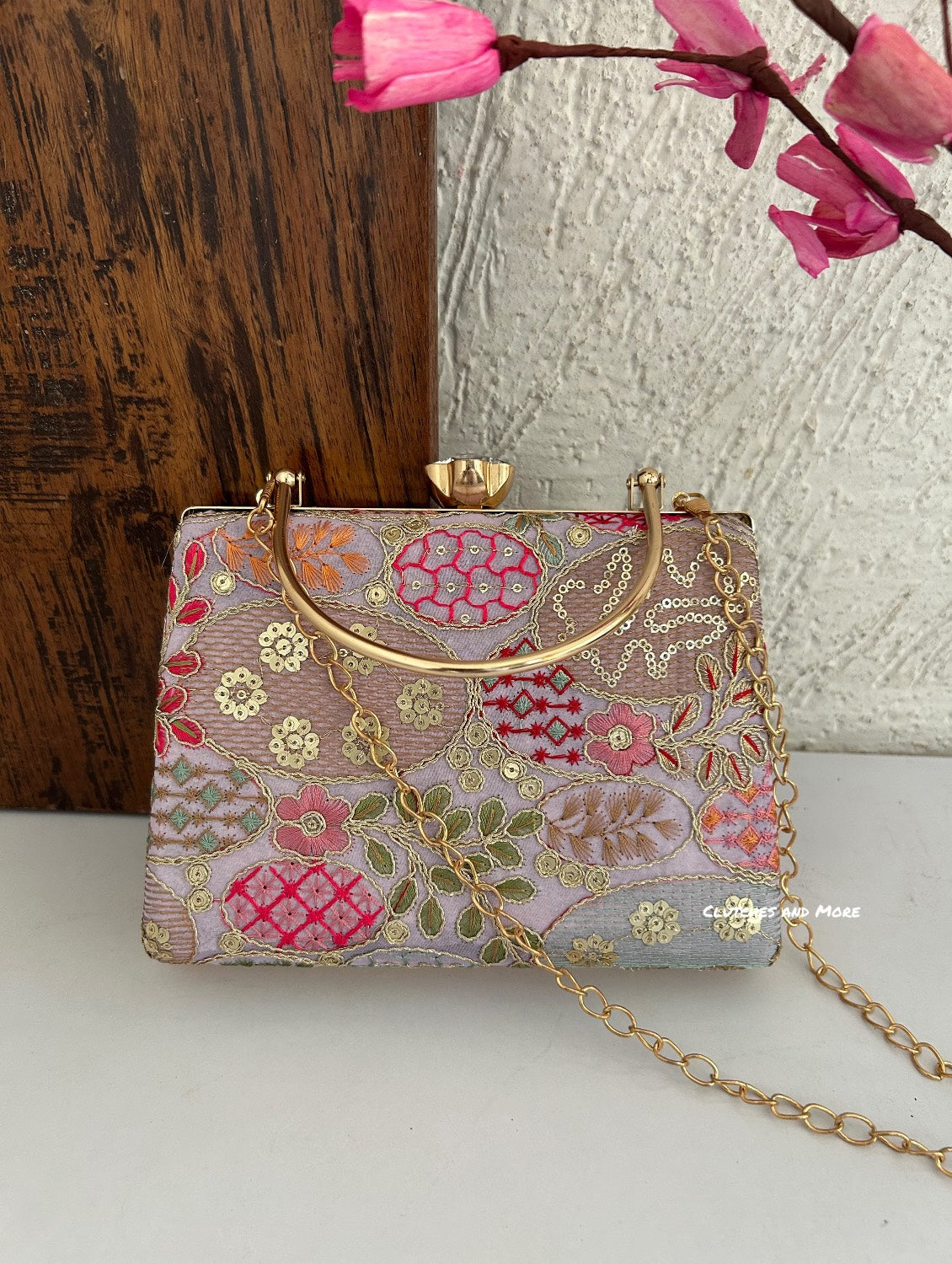 Lakhnawi Chikankari Bag Lavender