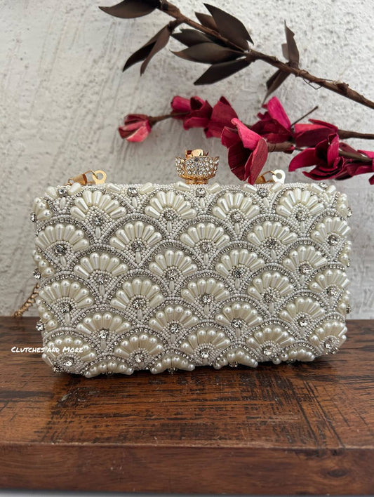 White Pearly Affair