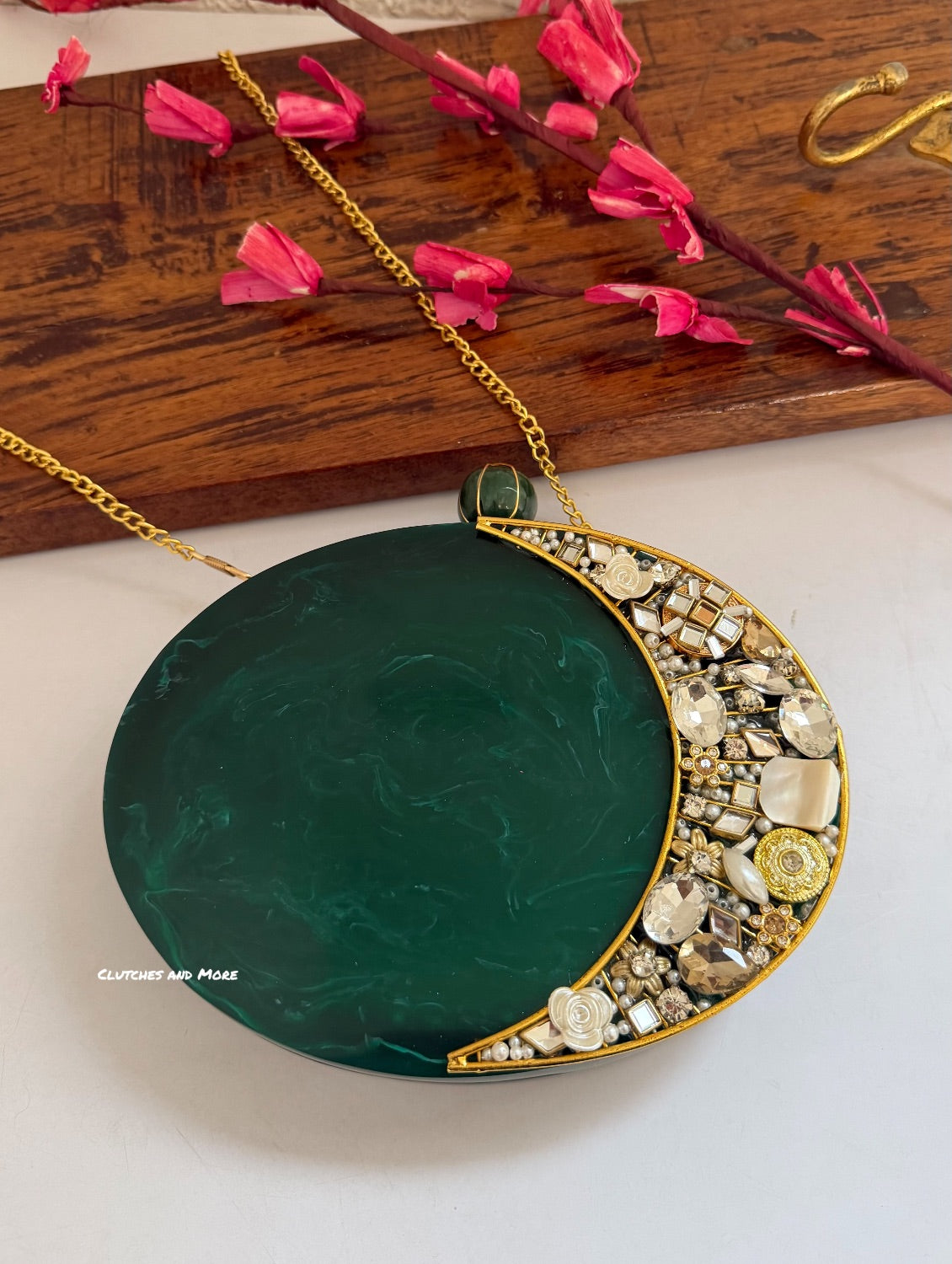 Moonstone Royal Resin Clutch Green