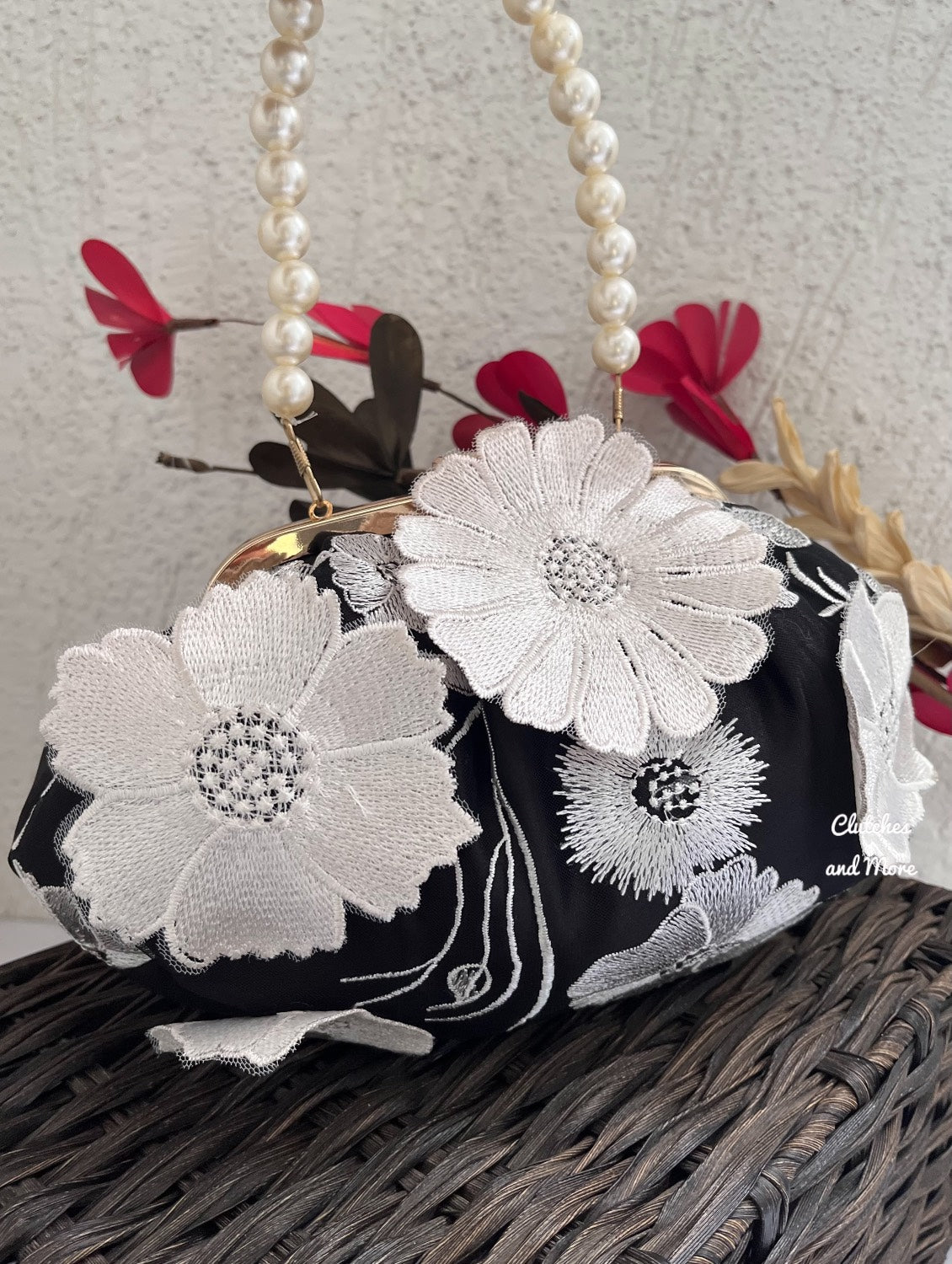 Garden of Flowers Batua Bag Black