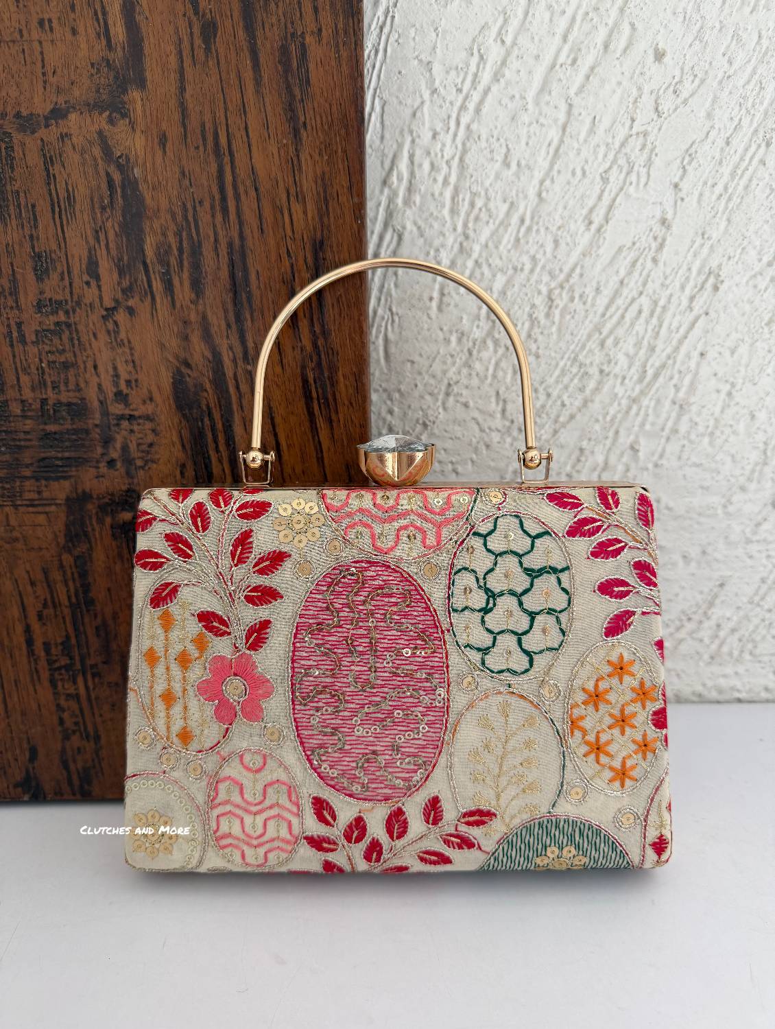 Lakhnawi Chikankari Bag Off White