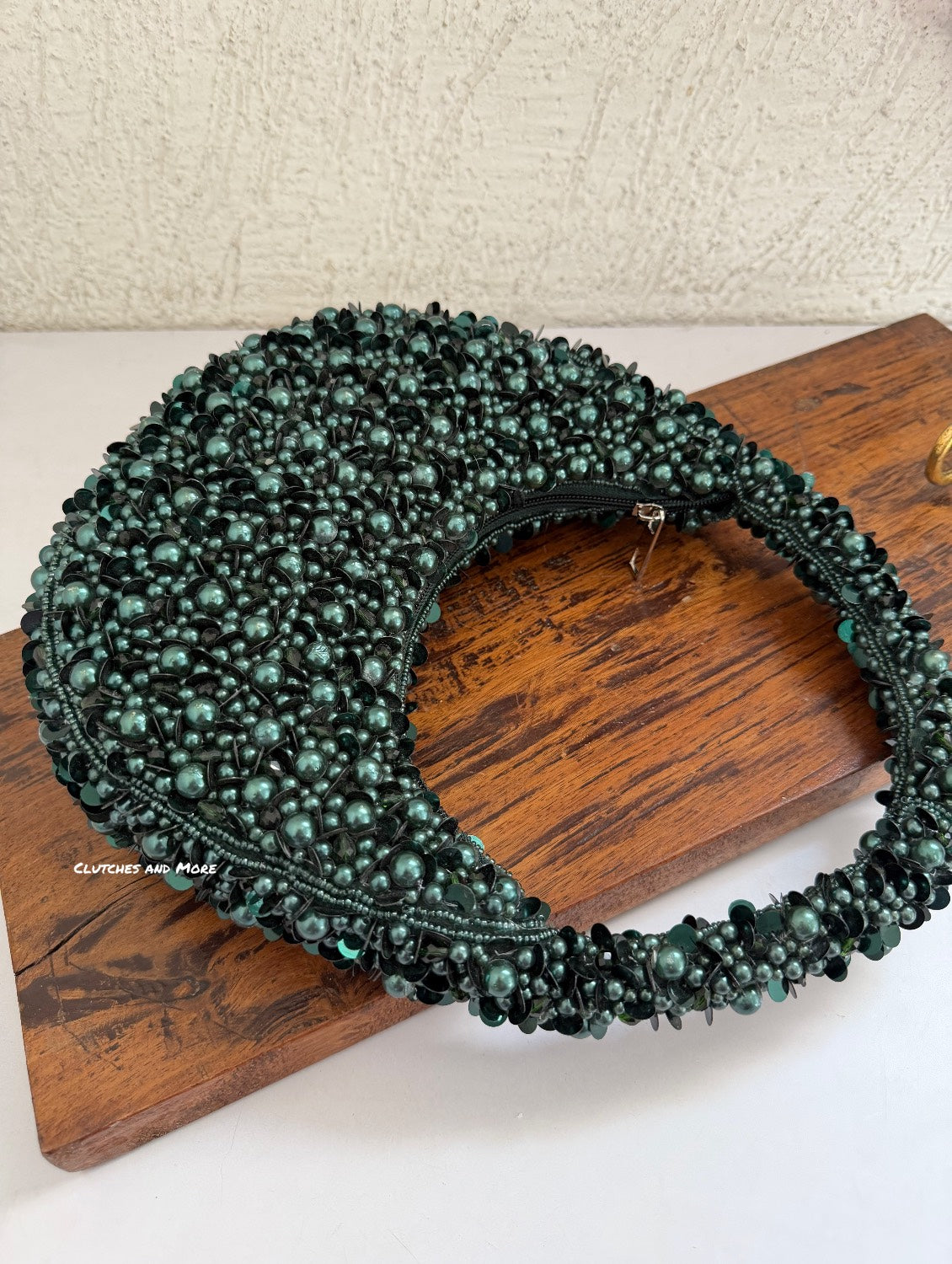 Halo Premium Pearl Baguette Bag Green