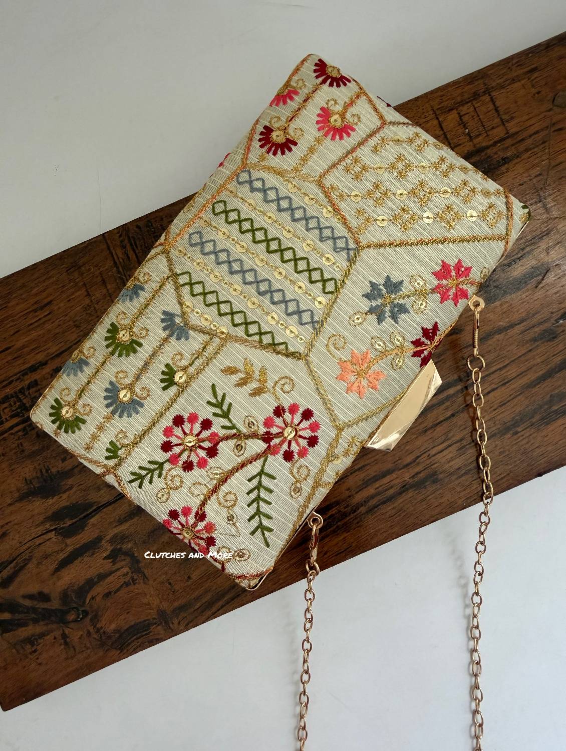BloomingDale Clutch Multicolored (Pattern 4)