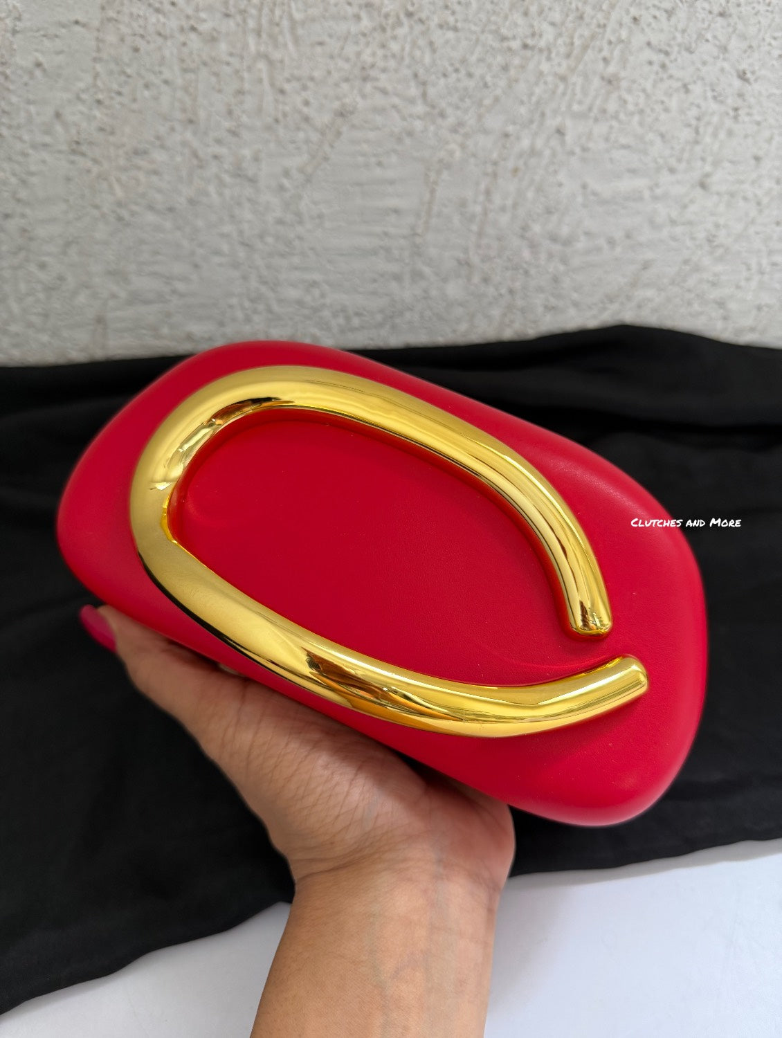 The ZARA Clutch Red