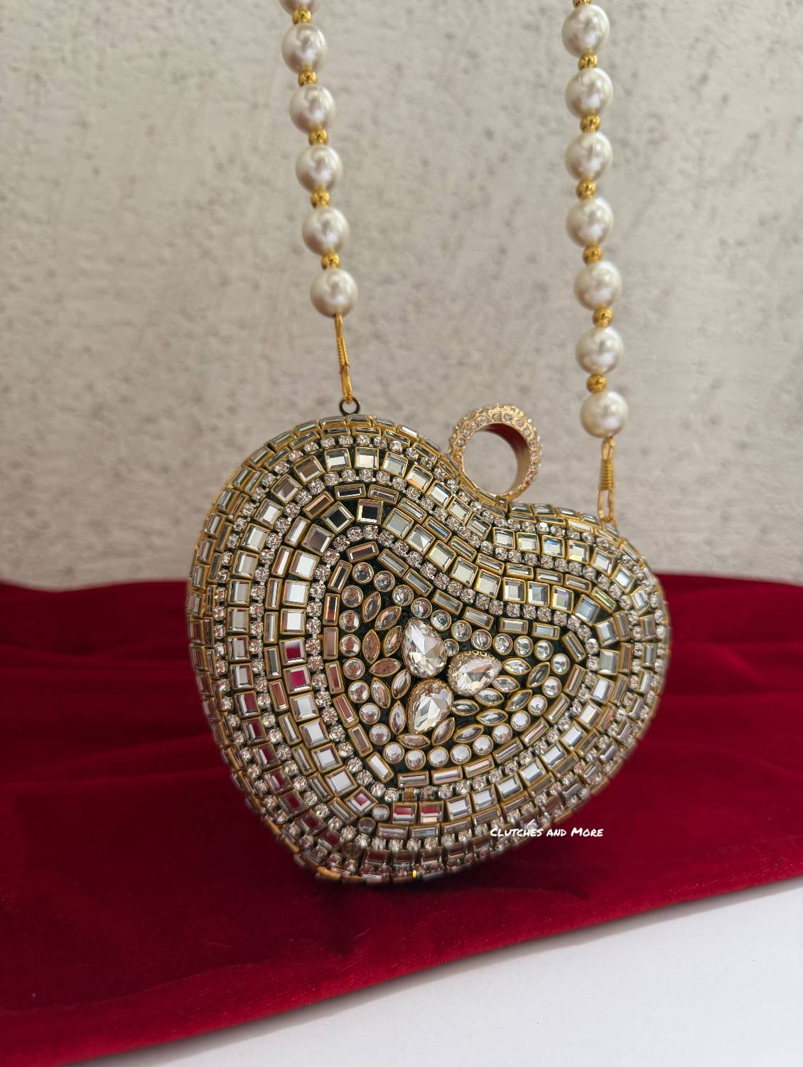 Kiana Kundan Heart Clutch Mini Nude Gold