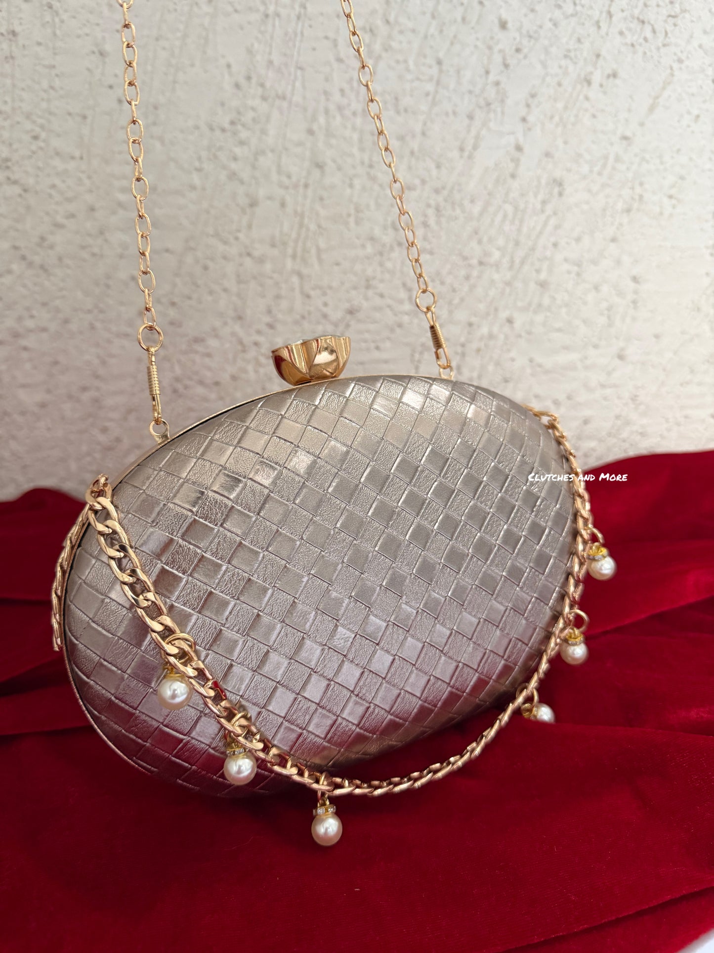 Criss Cross Capsule Bag Gunmetal