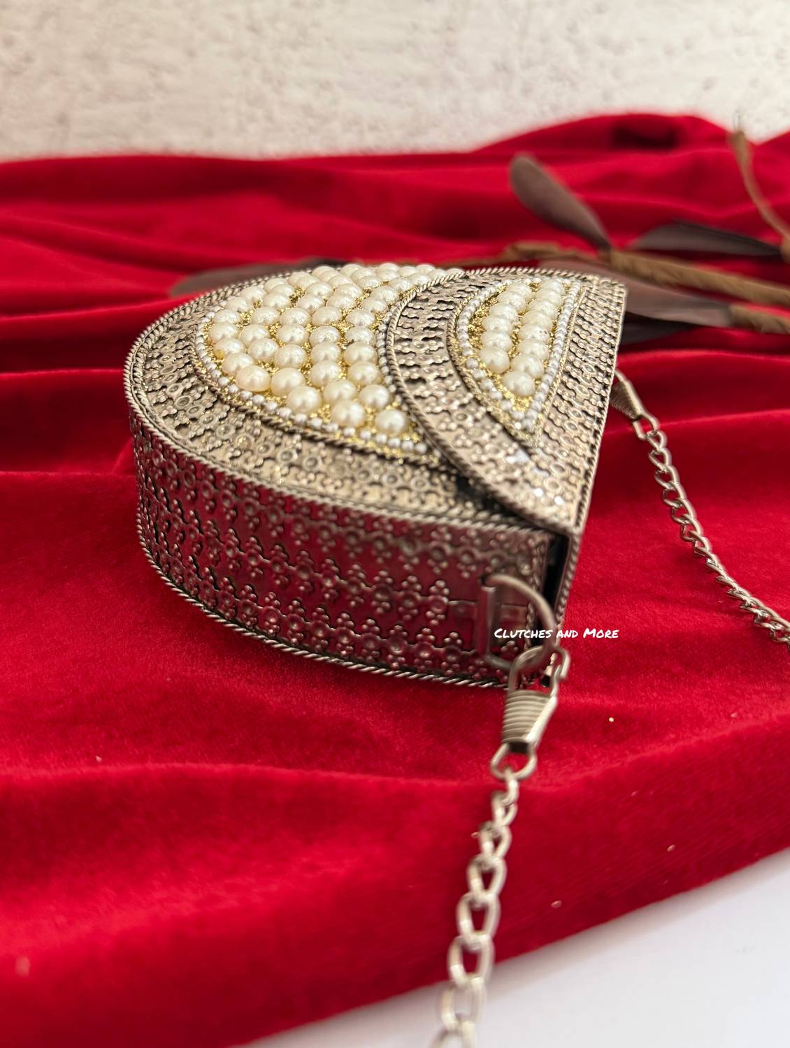 Kasika Kundan Brass Clutch Mini Silver Pearl